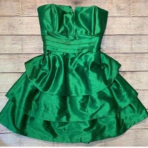 Alfred Sung Ivy tiered dress sz 20 fits 14/16